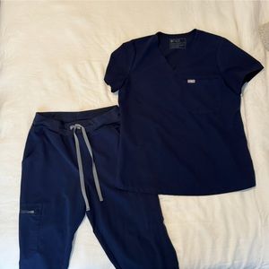 High Waisted Yola + Catarina (Medium) Figs Navy Scrub Set